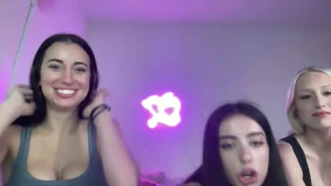 kristina juarez online show from April 2026 03:18:01 AM