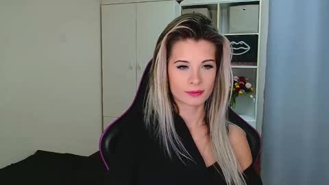 KristineAmore online show from January 2026 07:22:01 AM