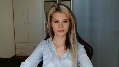 KristineAmore online show from March 2026 07:13:01 AM