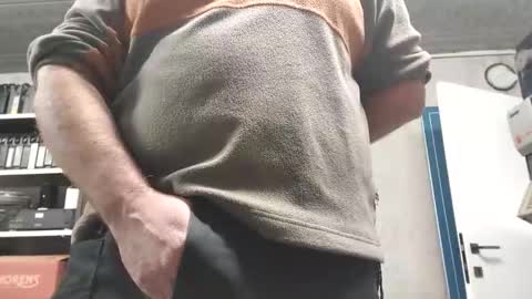 kristof1994 online show from December 2024 10:11:02 AM