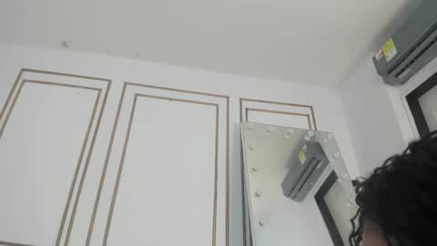 Snapshot of kristyl_paez chatting on February 2026 06:50:01 PM Cristina online show from February 2026 06:50:01 PM