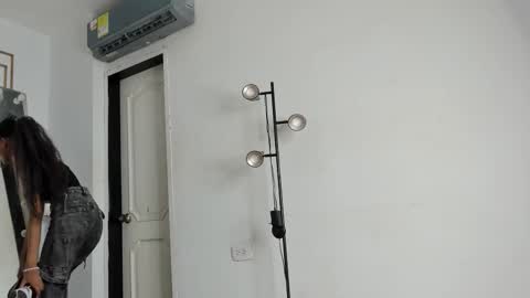 Snapshot of kristyl_paez chatting on February 2026 07:12:01 PM Cristina online show from February 2026 07:12:01 PM