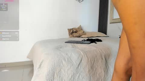 Snapshot of kristyl_paez chatting on February 2026 07:01:02 PM Cristina online show from February 2026 07:01:02 PM