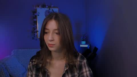 Snapshot of kristylovee chatting on September 2025 10:04:02 AM Kristy online show from September 2025 10:04:02 AM