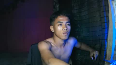 Snapshot of kritthanarkorn chatting on September 2025 03:02:02 PM kritthanarkorn online show from September 2025 03:02:02 PM