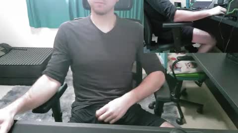 Snapshot of krocr_iras chatting on September 2025 05:34:02 PM Lucas Edu online show from September 2025 05:34:02 PM