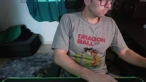 Snapshot of krocr_iras chatting on November 2025 05:15:01 PM Lucas Edu online show from November 2025 05:15:01 PM