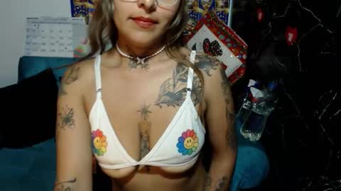 kronikafuckass online show from December 2025 10:49:01 PM