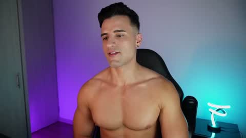 Snapshot of krops_ chatting on July 2026 03:01:01 AM KROPS online show from July 2026 03:01:01 AM