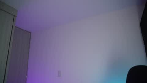 Snapshot of krops_ chatting on July 2026 05:58:01 AM KROPS online show from July 2026 05:58:01 AM