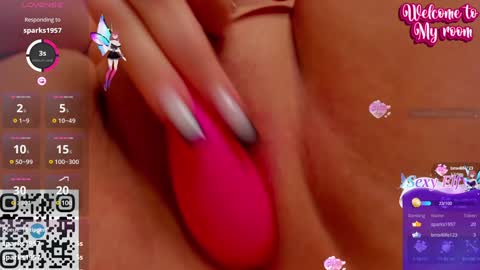 Snapshot of kruela_eva chatting on January 2025 05:37:01 AM Kruela GTM3Tue Wed Thu Fri Sun 0400 am-1030pm online show from January 2025 05:37:01 AM