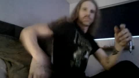 Snapshot of krullz123 chatting on July 2026 12:59:02 AM Krullz online show from July 2026 12:59:02 AM