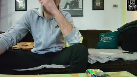 Snapshot of krummersaebel chatting on February 2025 08:42:01 PM krummersaebel online show from February 2025 08:42:01 PM