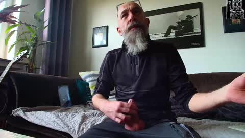 Snapshot of krummersaebel chatting on February 2025 01:28:02 PM krummersaebel online show from February 2025 01:28:02 PM