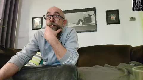 Snapshot of krummersaebel chatting on March 2025 10:27:02 PM krummersaebel online show from March 2025 10:27:02 PM