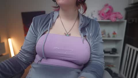 Snapshot of krystalsyxx chatting on January 2025 07:28:02 PM Krystal Syx online show from January 2025 07:28:02 PM