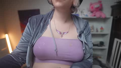 Snapshot of krystalsyxx chatting on February 2025 12:16:01 AM Krystal Syx online show from February 2025 12:16:01 AM