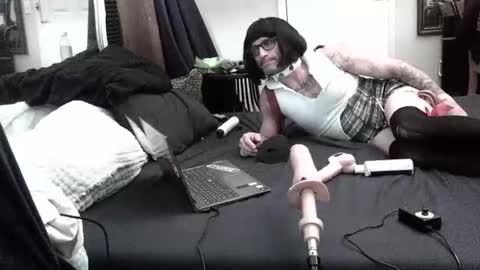 Snapshot of krystltymeup chatting on November 2025 11:54:02 AM krystltymeup online show from November 2025 11:54:02 AM