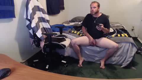 Kuggy online show from October 2025 12:00:01 AM