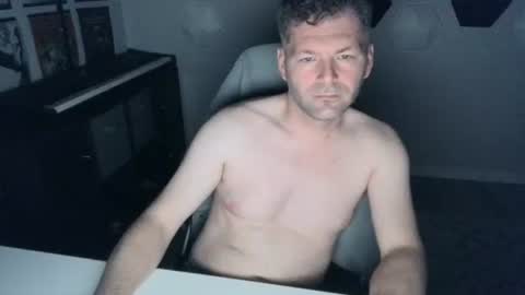 kukt_again online show from November 2025 01:37:02 PM