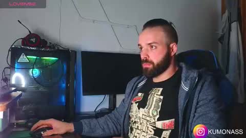 kumonass online show from November 2025 12:47:01 AM