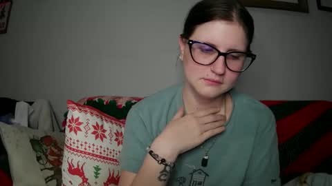 Snapshot of kunzitegoddess chatting on December 2024 11:40:01 PM Samantha online show from December 2024 11:40:01 PM