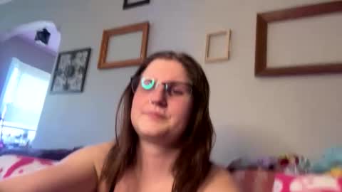 Snapshot of kunzitegoddess chatting on February 2025 07:52:01 PM Samantha online show from February 2025 07:52:01 PM