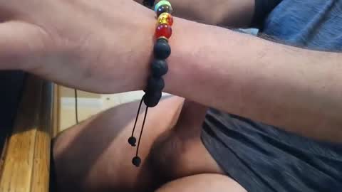 kweeef online show from February 2025 10:42:01 PM