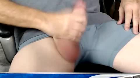 kwib34 online show from October 2025 12:28:02 PM