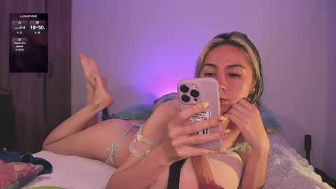 Aria Kess  online show from October 2025 10:45:01 PM