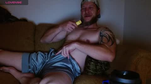 Kyle chat online show from February 2025 05:33:02 AM