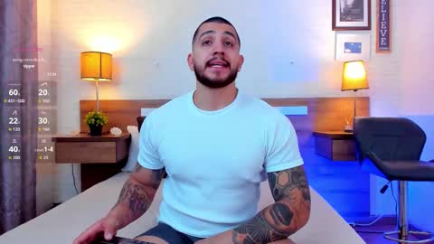 Snapshot of kylenorth_ chatting on September 2025 08:32:02 PM kylenorth_ online show from September 2025 08:32:02 PM