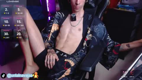 Kyle    online show from December 2025 01:39:02 PM