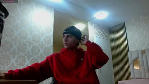 kyler_tay online show from May 2026 11:51:02 AM