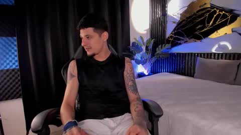 kylesmithx_ online show from February 2026 04:05:02 AM