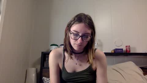 Kylianna online show from April 2026 12:13:01 AM