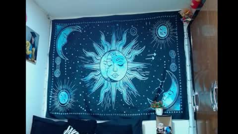 kylie online show from November 2025 09:50:01 PM