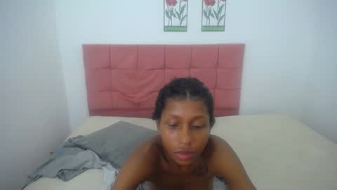 Snapshot of kylie_hot34 chatting on January 2025 03:03:02 AM kylie_hot34 online show from January 2025 03:03:02 AM