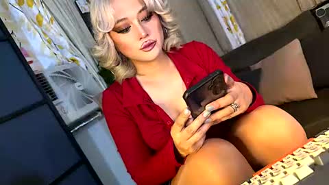 kylie online show from July 2026 03:51:02 PM