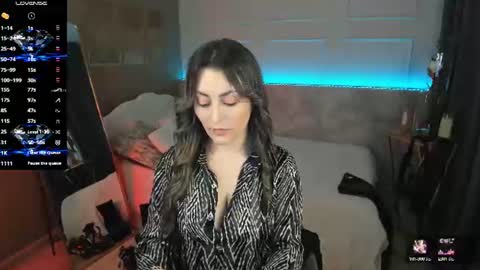 Snapshot of kylie_mellow chatting on June 2026 01:17:02 PM Kylie online show from June 2026 01:17:02 PM