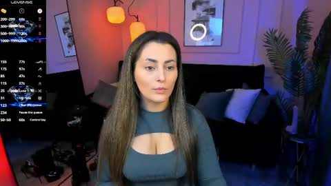 Snapshot of kylie_mellow chatting on July 2026 01:41:02 PM Kylie online show from July 2026 01:41:02 PM