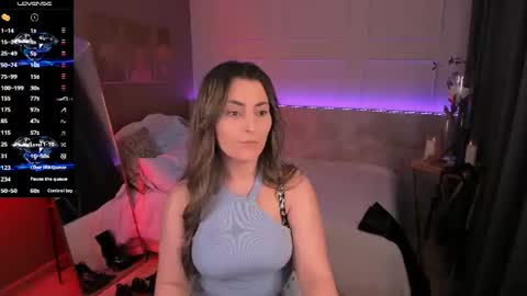 Snapshot of kylie_mellow chatting on July 2026 05:43:02 AM Kylie online show from July 2026 05:43:02 AM