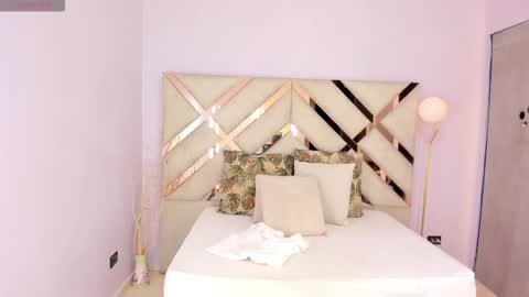 Kylie Reyes  online show from December 2025 07:32:01 PM