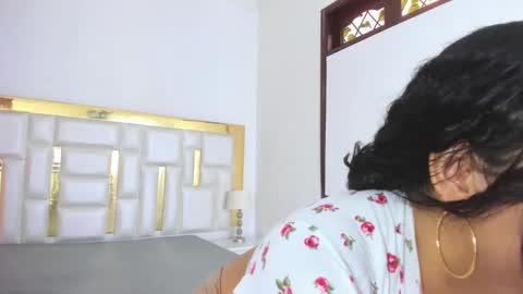 Snapshot of kylieandjhonny chatting on February 2025 06:19:01 PM Kaylie And Jhony online show from February 2025 06:19:01 PM