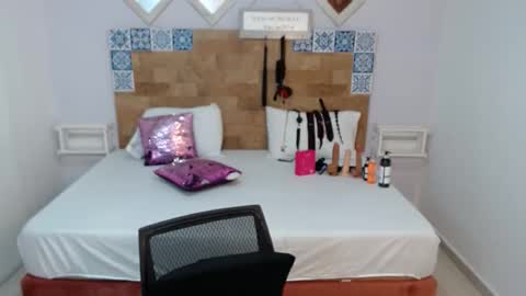 Snapshot of kyliebenson chatting on November 2025 09:53:01 AM Melissa online show from November 2025 09:53:01 AM