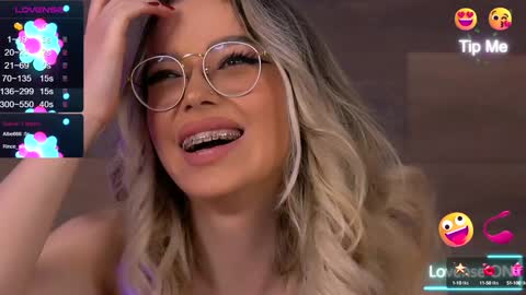 Kylie online show from January 2025 12:48:01 AM