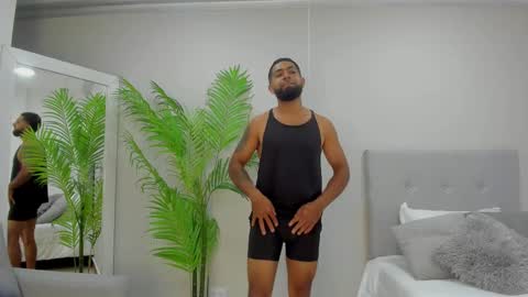 Kylliam Levis online show from March 2025 08:09:02 PM