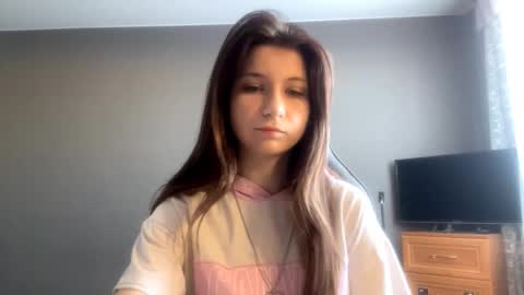 Snapshot of kymberlychimes chatting on February 2026 12:12:01 PM Kary online show from February 2026 12:12:01 PM