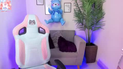 Kyomi online show from March 2025 12:26:02 PM