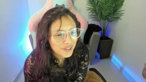 Kyomi online show from March 2025 01:08:01 PM